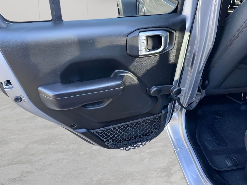 Used 2020 Jeep Gladiator Sport w/ Trailer Tow Package image 3