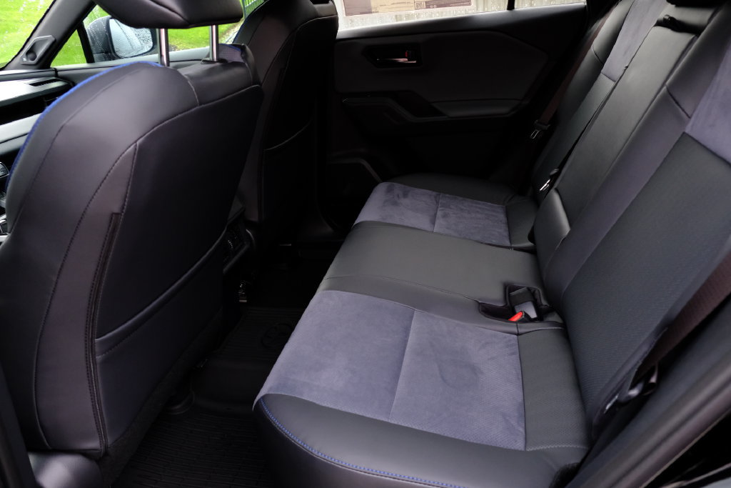 New 2026 Toyota RAV4 XSE AWD/4WD image 40