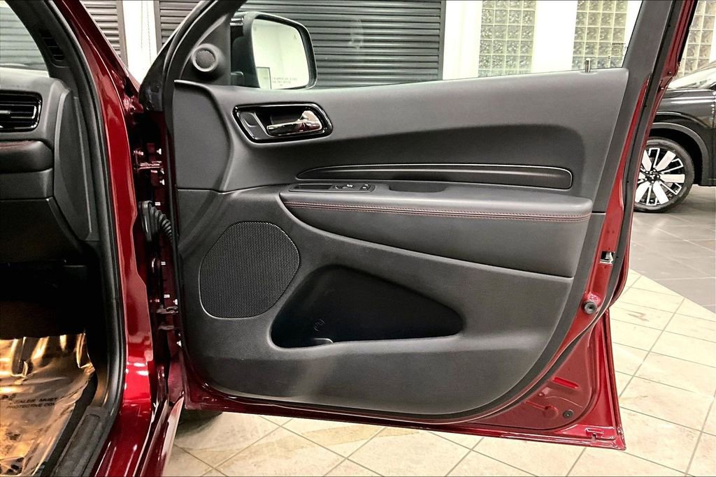 Used 2023 Dodge Durango GT image 28