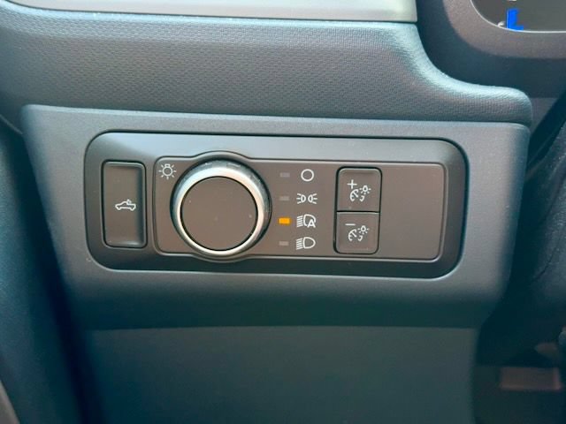 Used 2025 Ford Maverick Tremor AWD/4WD image 25