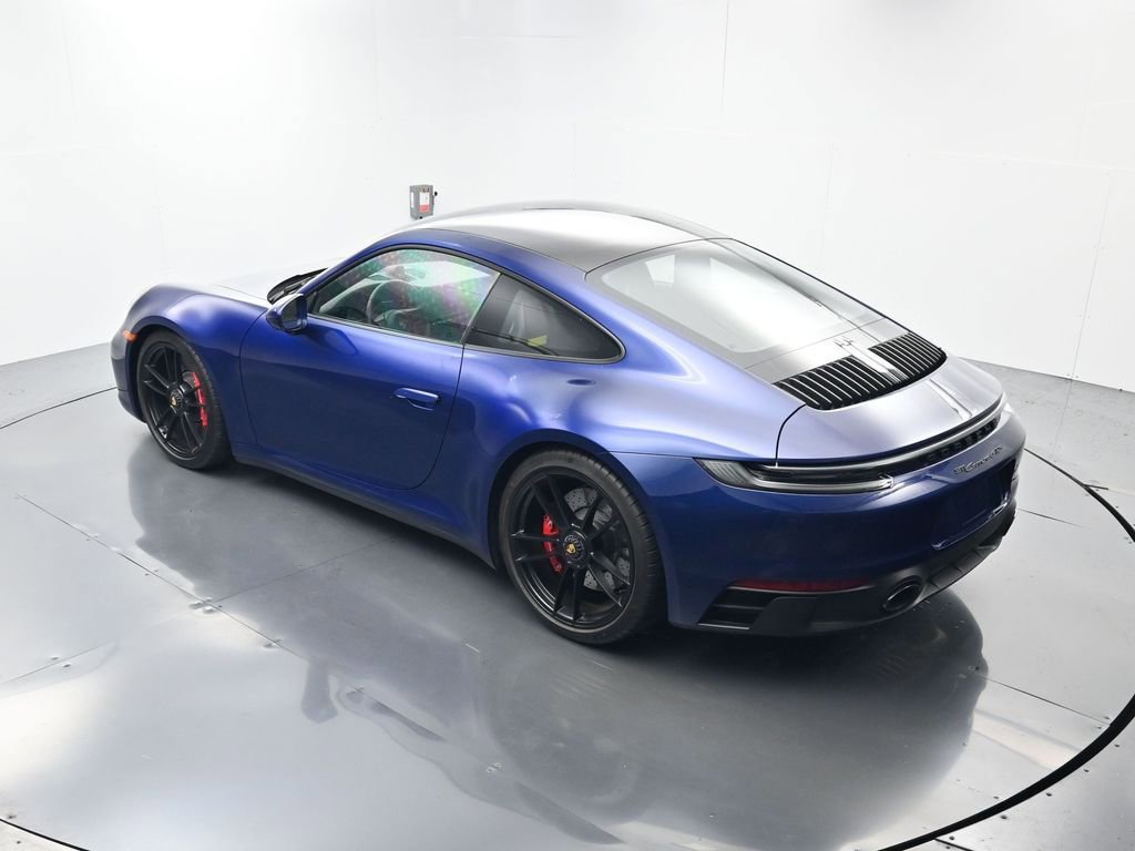 Certified 2024 Porsche 911 Carrera GTS RWD image 34