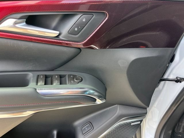 New 2026 Chevrolet Traverse Z71 w/ Enhanced Driving Package AWD/4WD image 17