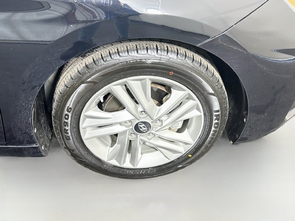Used 2019 Hyundai Elantra Value Edition FWD image 31