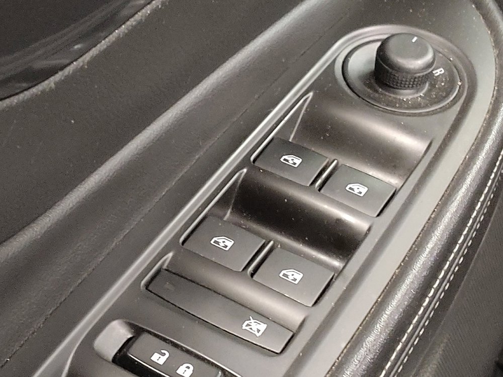 Used 2019 Buick Encore Preferred image 27