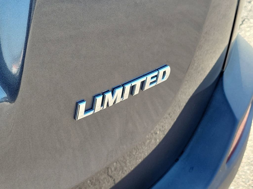 Used 2013 Toyota RAV4 Limited FWD image 8