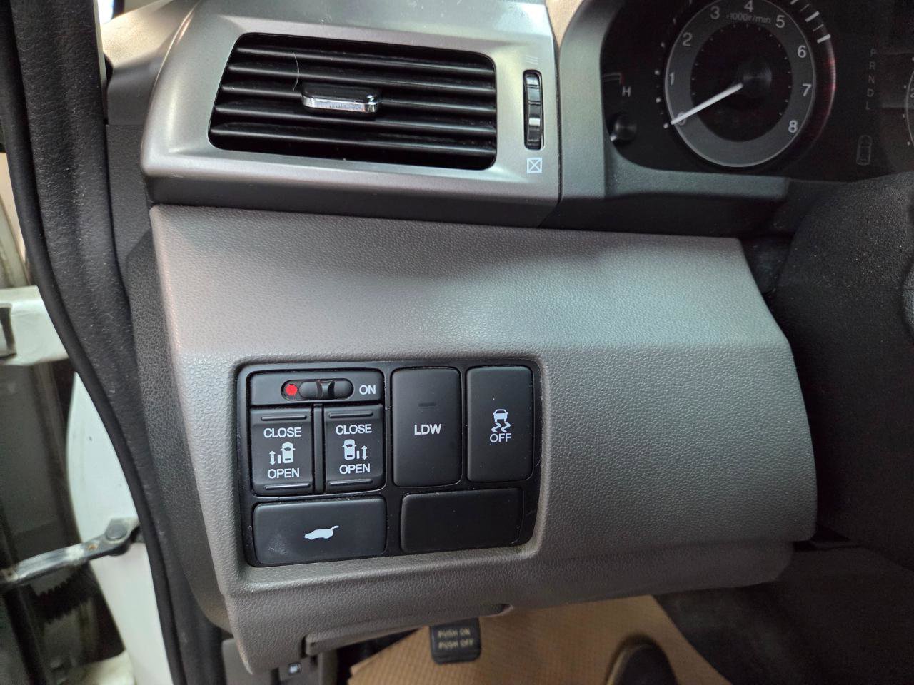 Used 2015 Honda Odyssey EX-L image 26