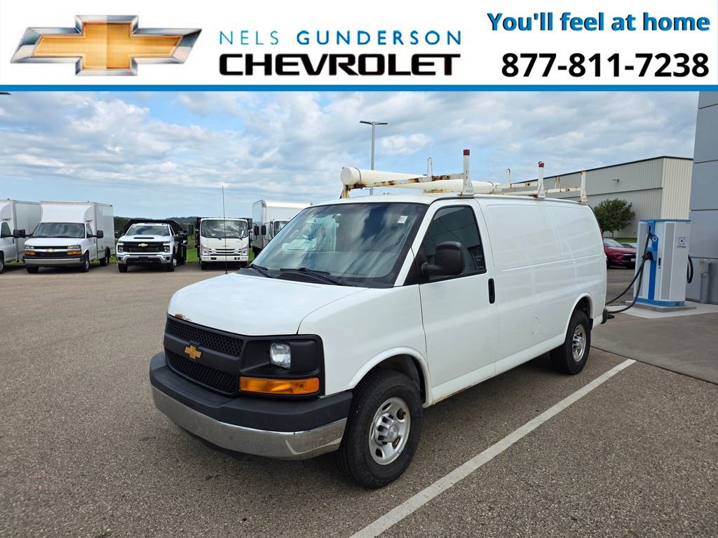 Used 2016 Chevrolet Express 3500 RWD image 3