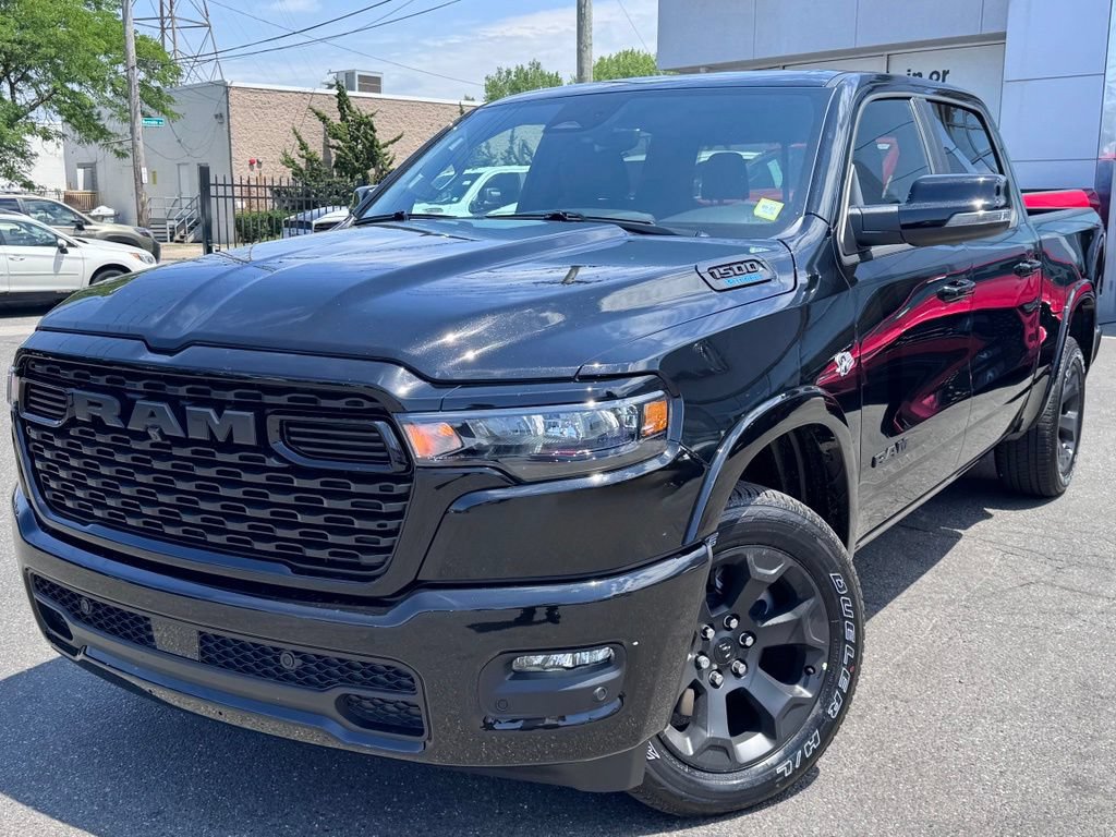 New 2026 RAM 1500 4x4 Crew Cab image 3