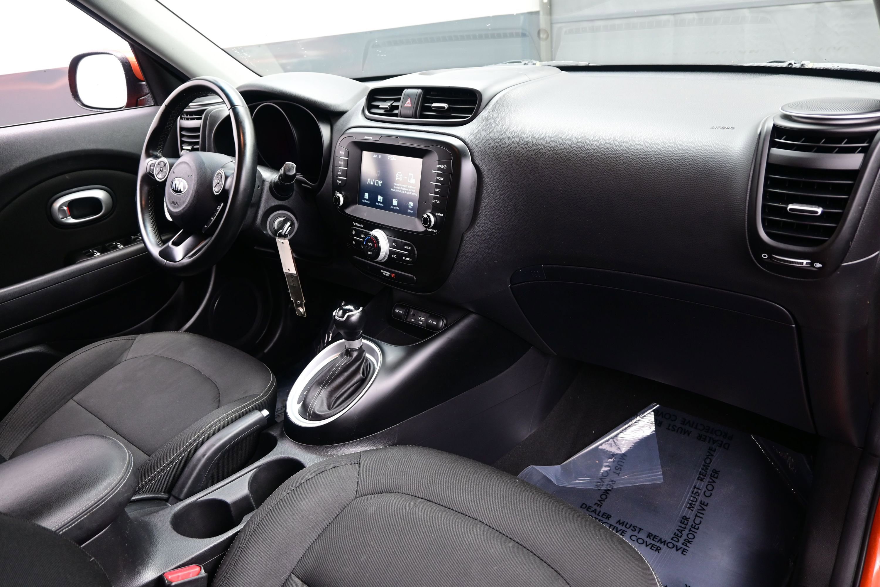 Used 2019 Kia Soul + FWD image 13