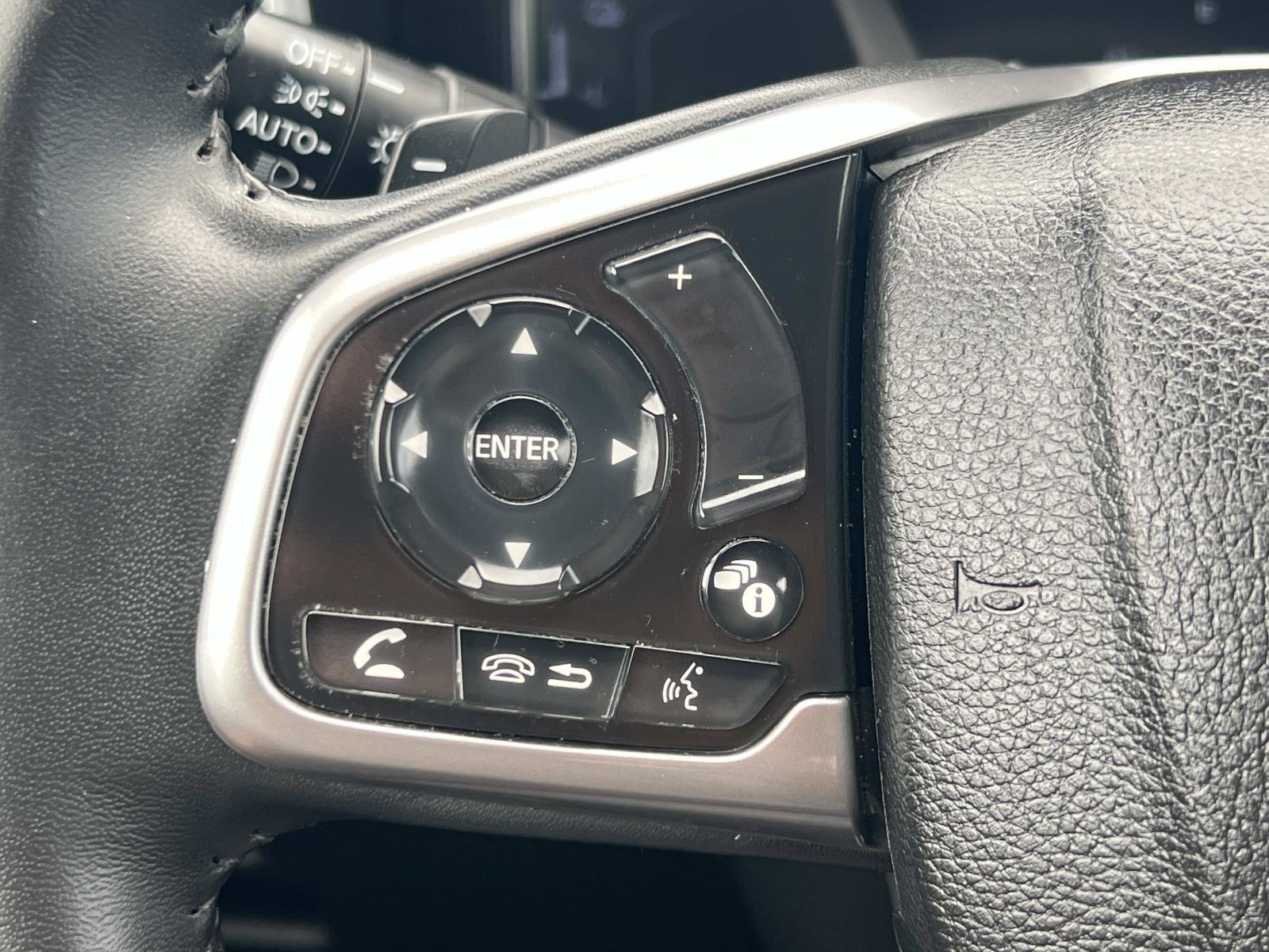 Certified 2022 Honda CR-V Touring image 9