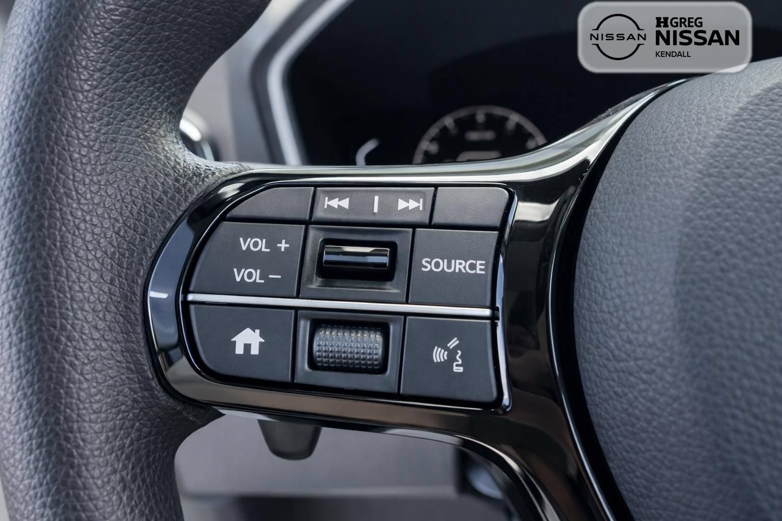Used 2023 Honda Pilot LX image 8
