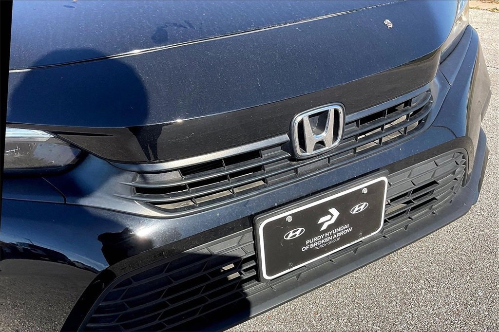 Used 2023 Honda Civic Sport image 8
