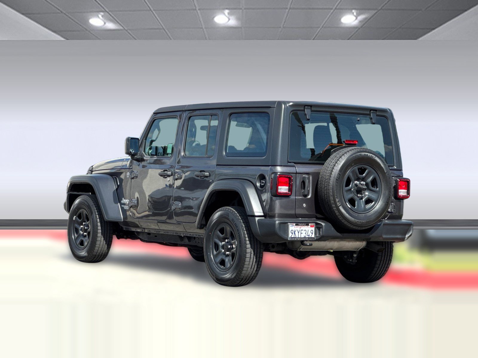 Used 2019 Jeep Wrangler Unlimited Sport AWD/4WD image 3