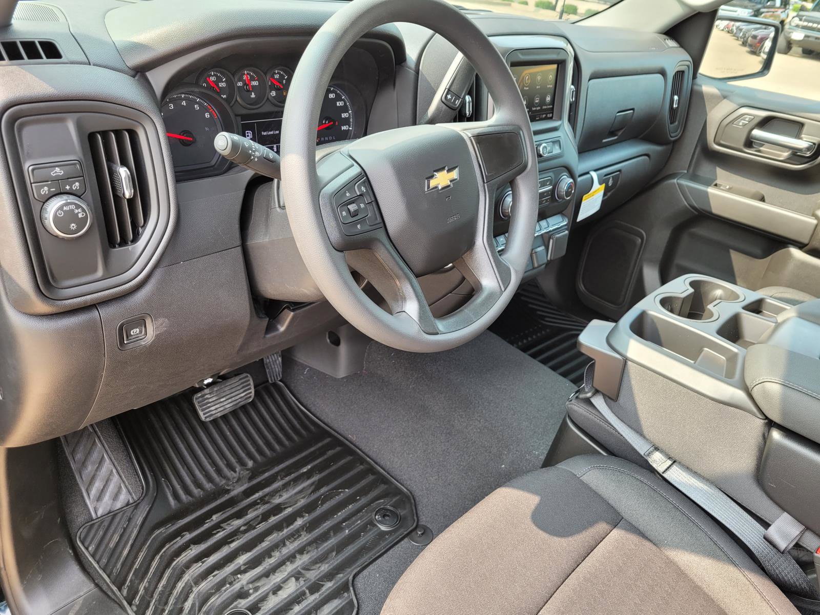 New 2026 Chevrolet Silverado 1500 Custom RWD image 15