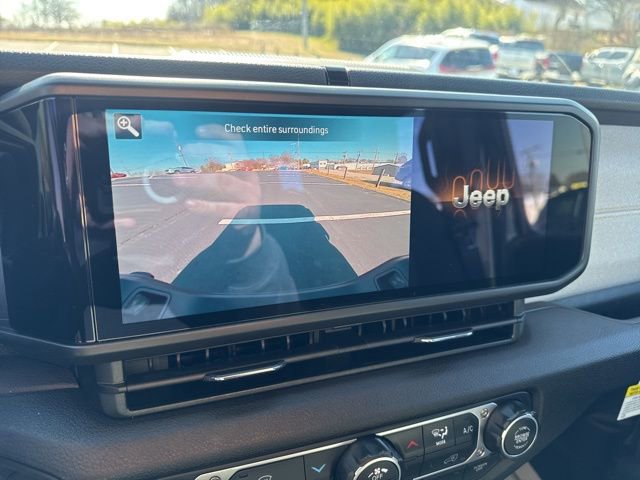 New 2026 Jeep Gladiator Sport image 16