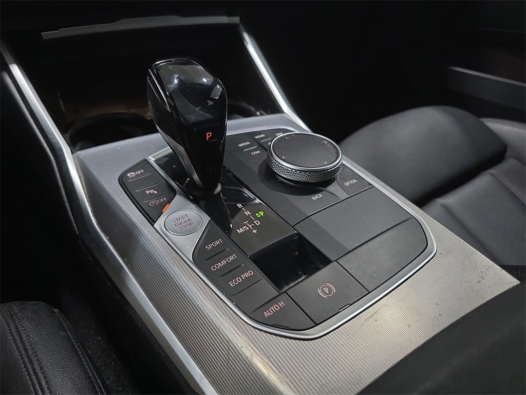 Used 2020 BMW 330i Sedan w/ Convenience Package image 24