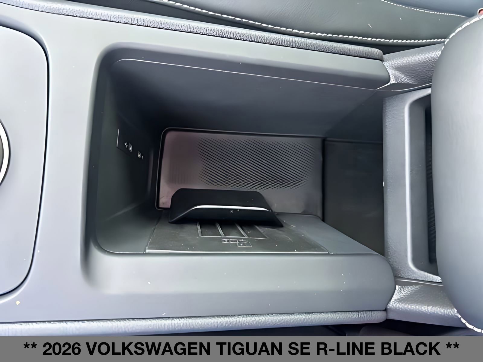 New 2026 Volkswagen Tiguan SE R-Line AWD/4WD image 33