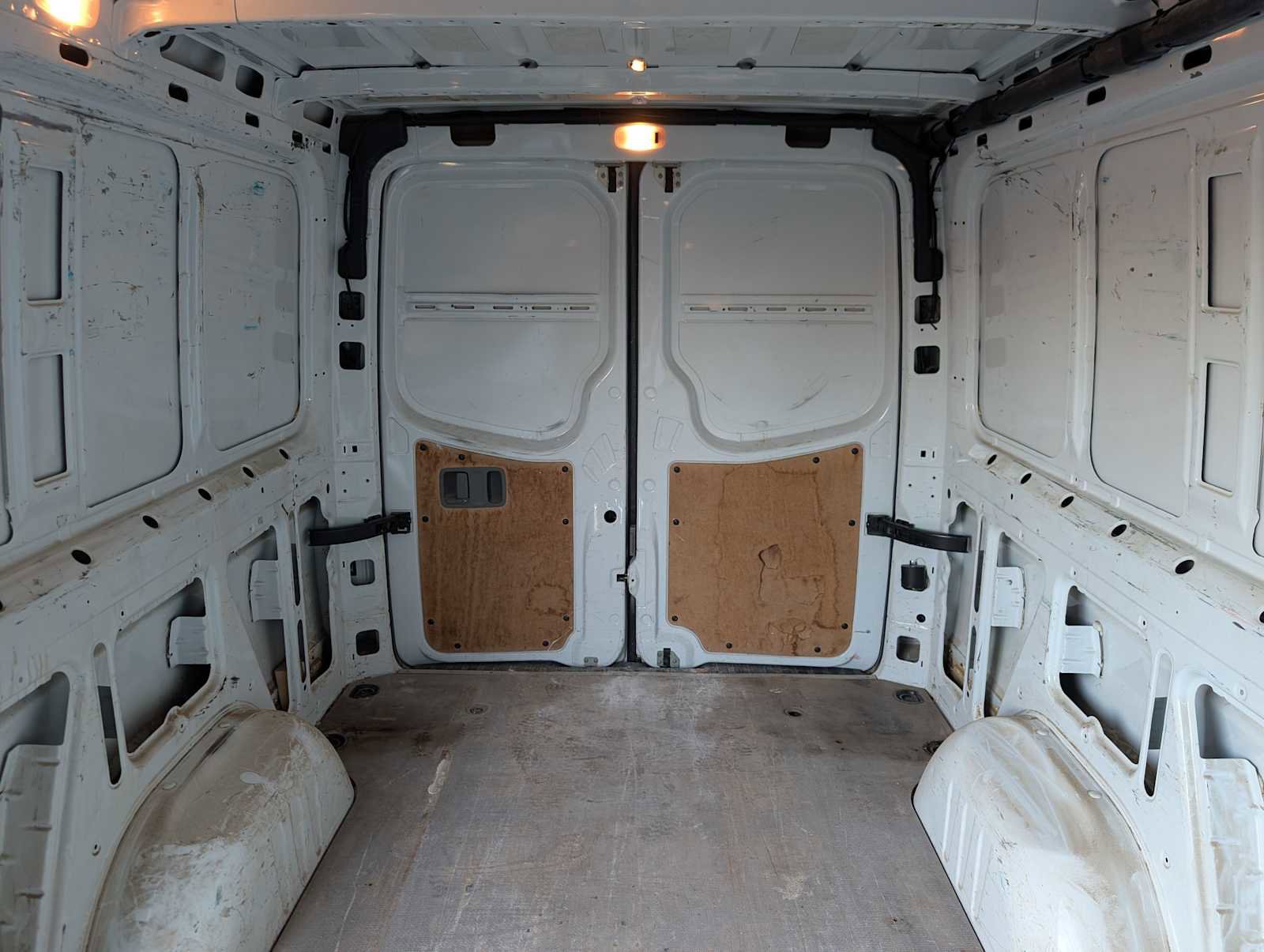 Used 2018 Mercedes-Benz Sprinter 2500 image 16