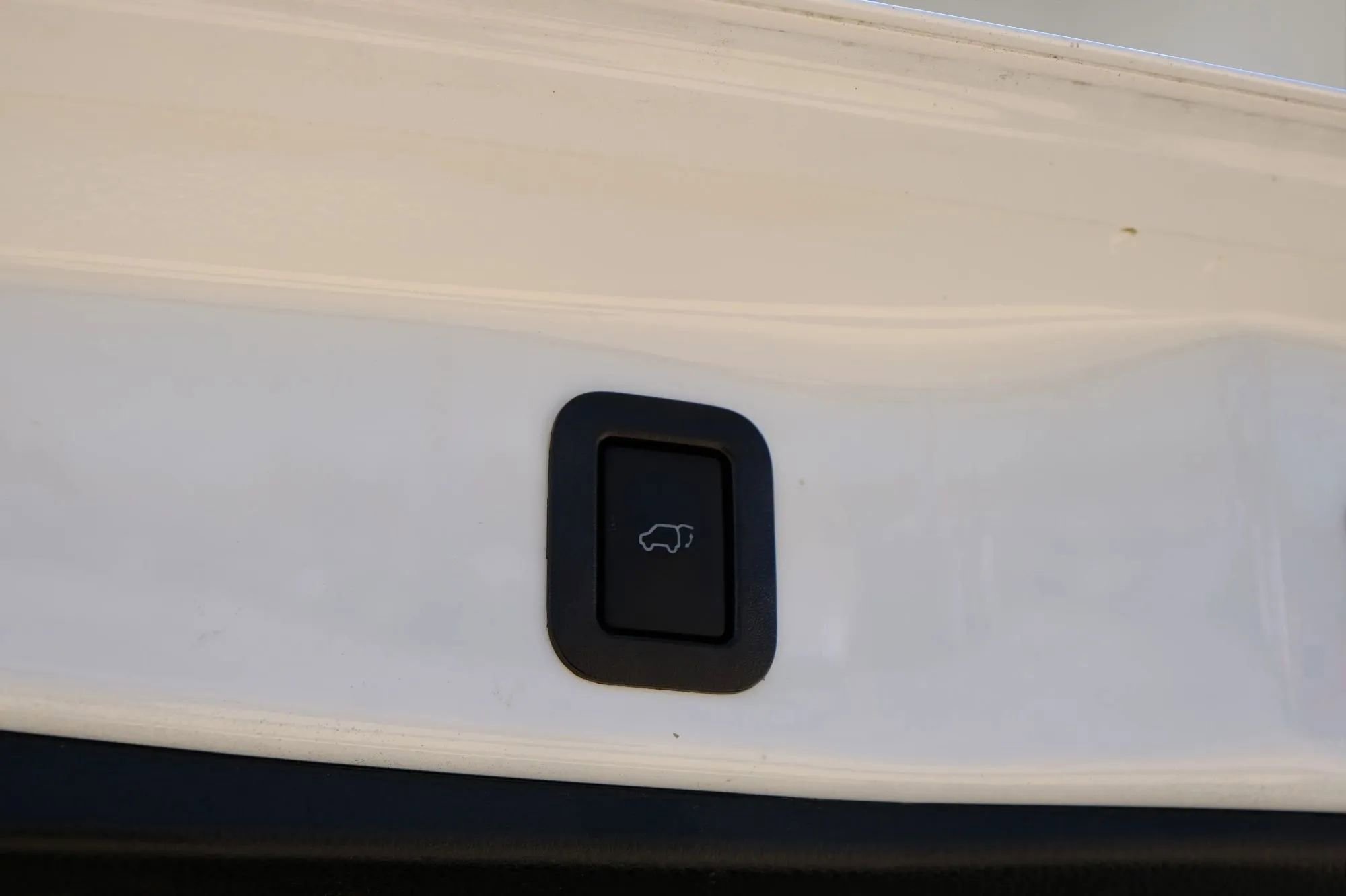 Used 2019 Toyota Highlander XLE image 22