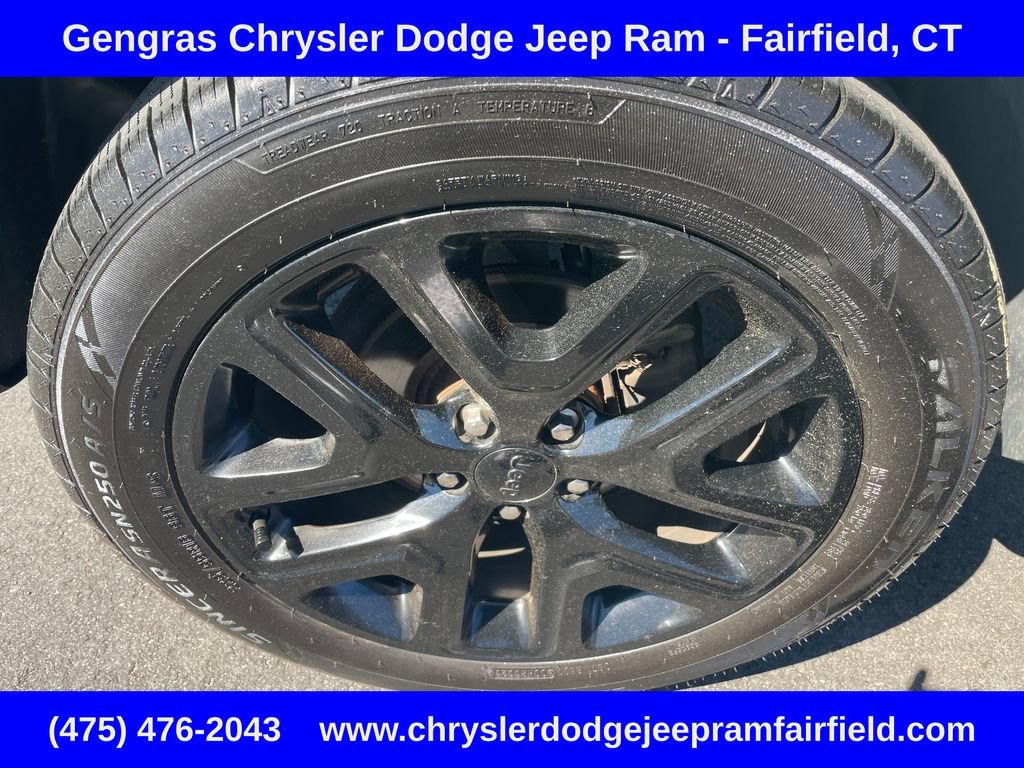 Used 2017 Jeep Renegade Altitude AWD/4WD image 26