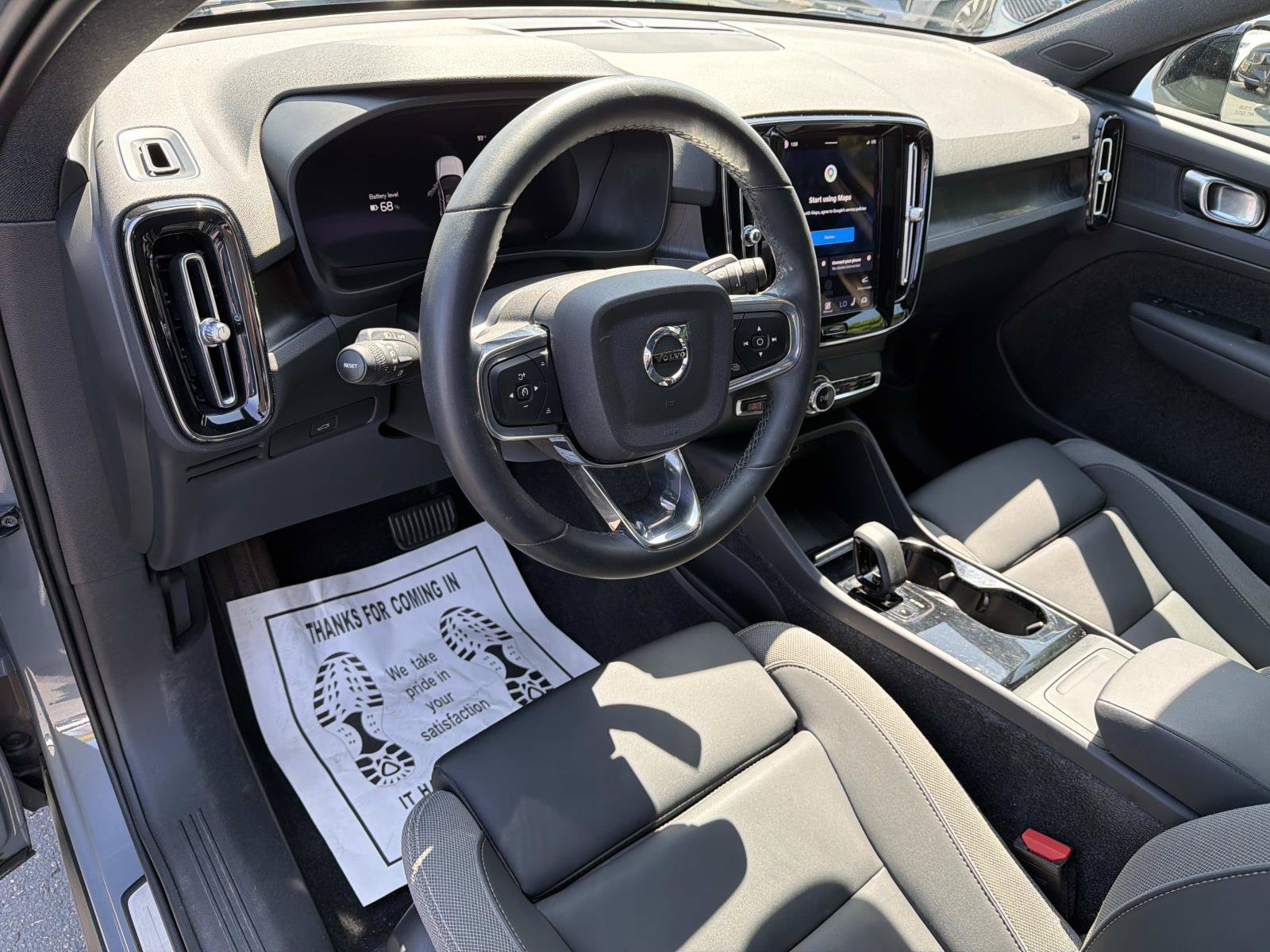 Certified 2023 Volvo C40 Recharge Core w/ Protection Package Premier AWD/4WD image 3