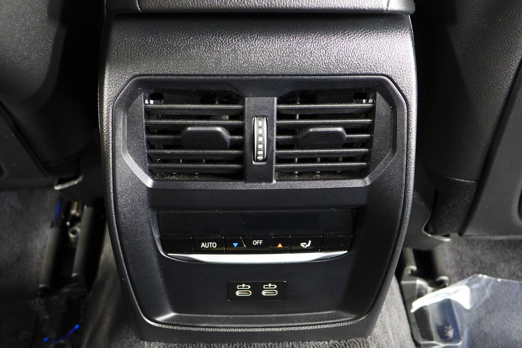 Certified 2023 BMW i4 eDrive35 RWD image 24