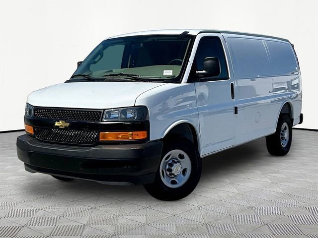 New 2026 Chevrolet Express 2500 RWD image 3