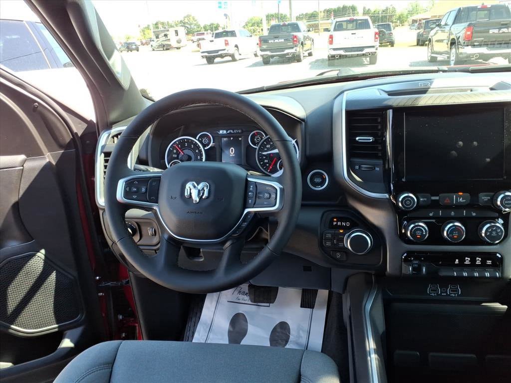 New 2026 RAM 1500 Big Horn AWD/4WD image 11