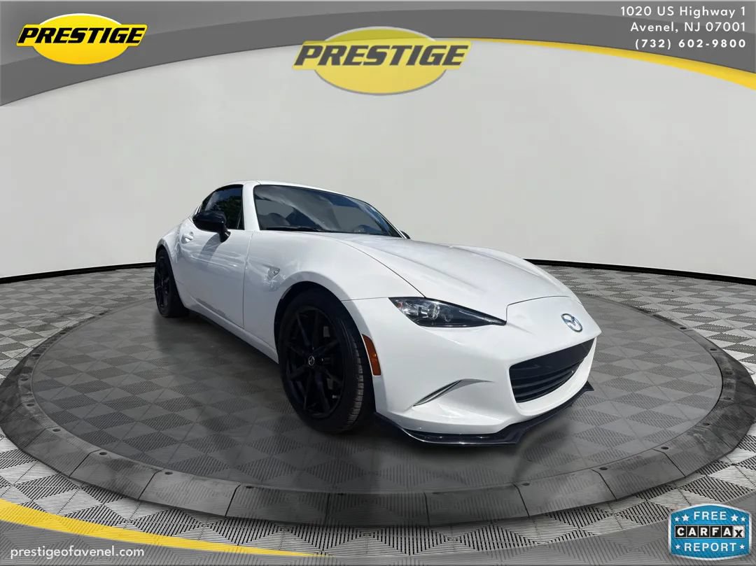 Used 2020 MAZDA MX-5 Miata RF Club RWD image 3