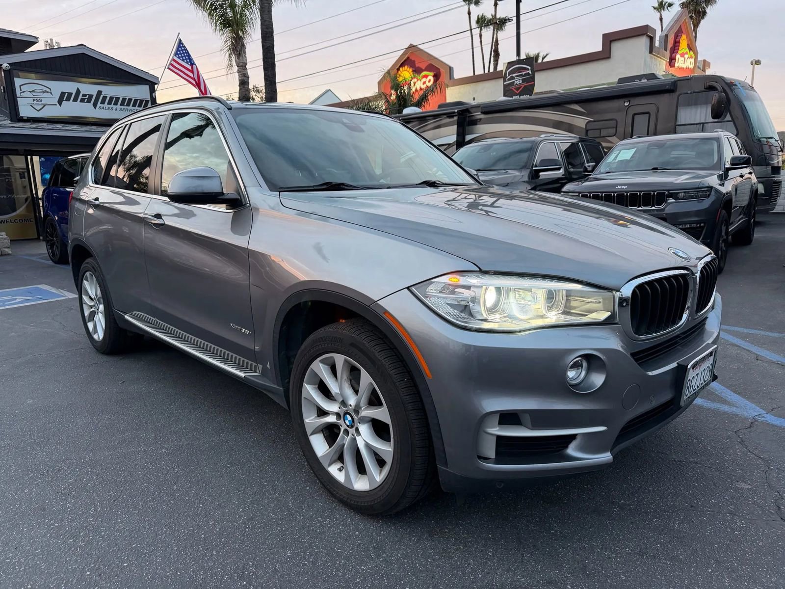Used 2016 BMW X5 xDrive35i w/ Premium Package AWD/4WD image 1