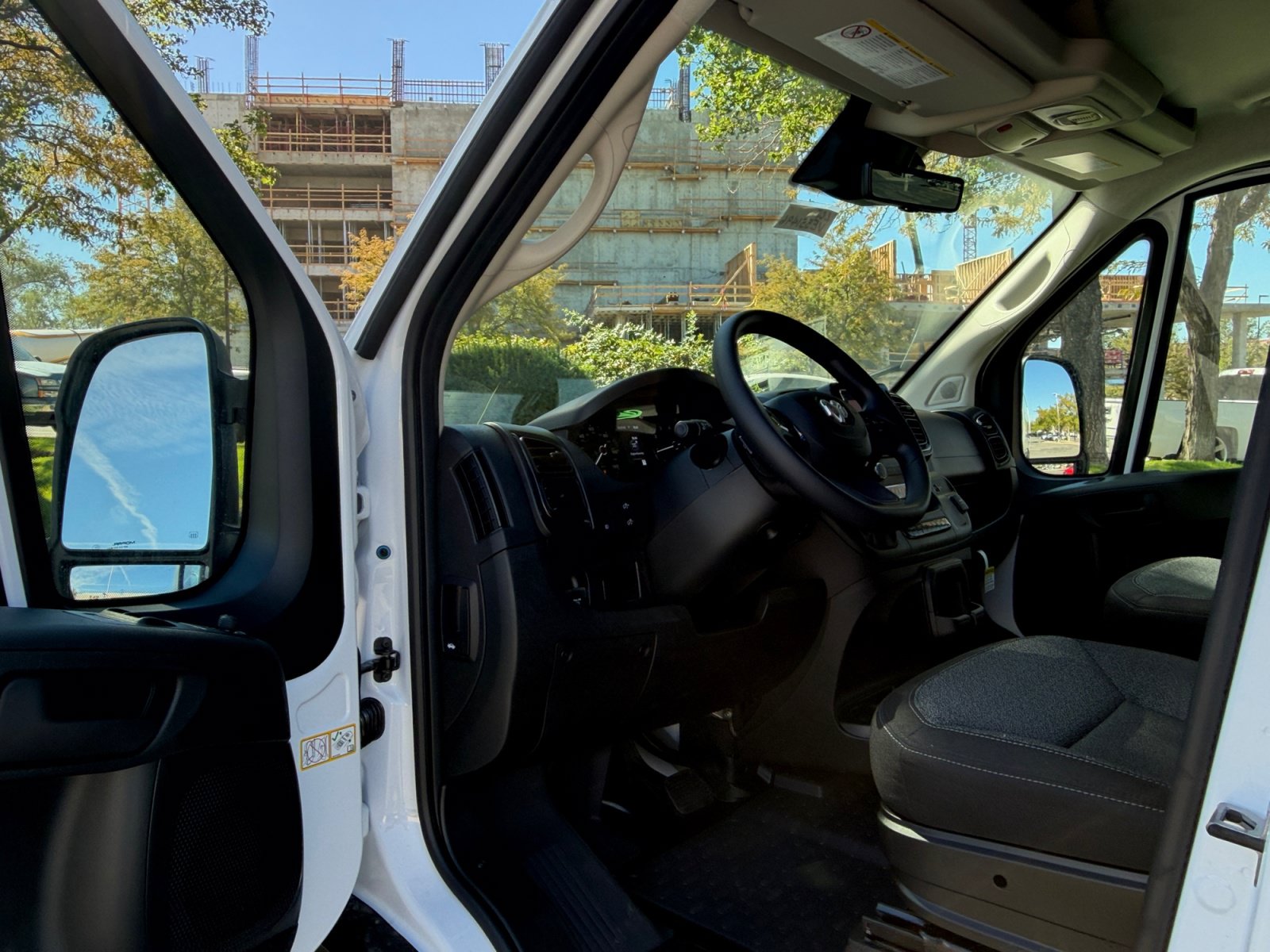 New 2027 RAM ProMaster 2500 w/ Convenience Group FWD image 10