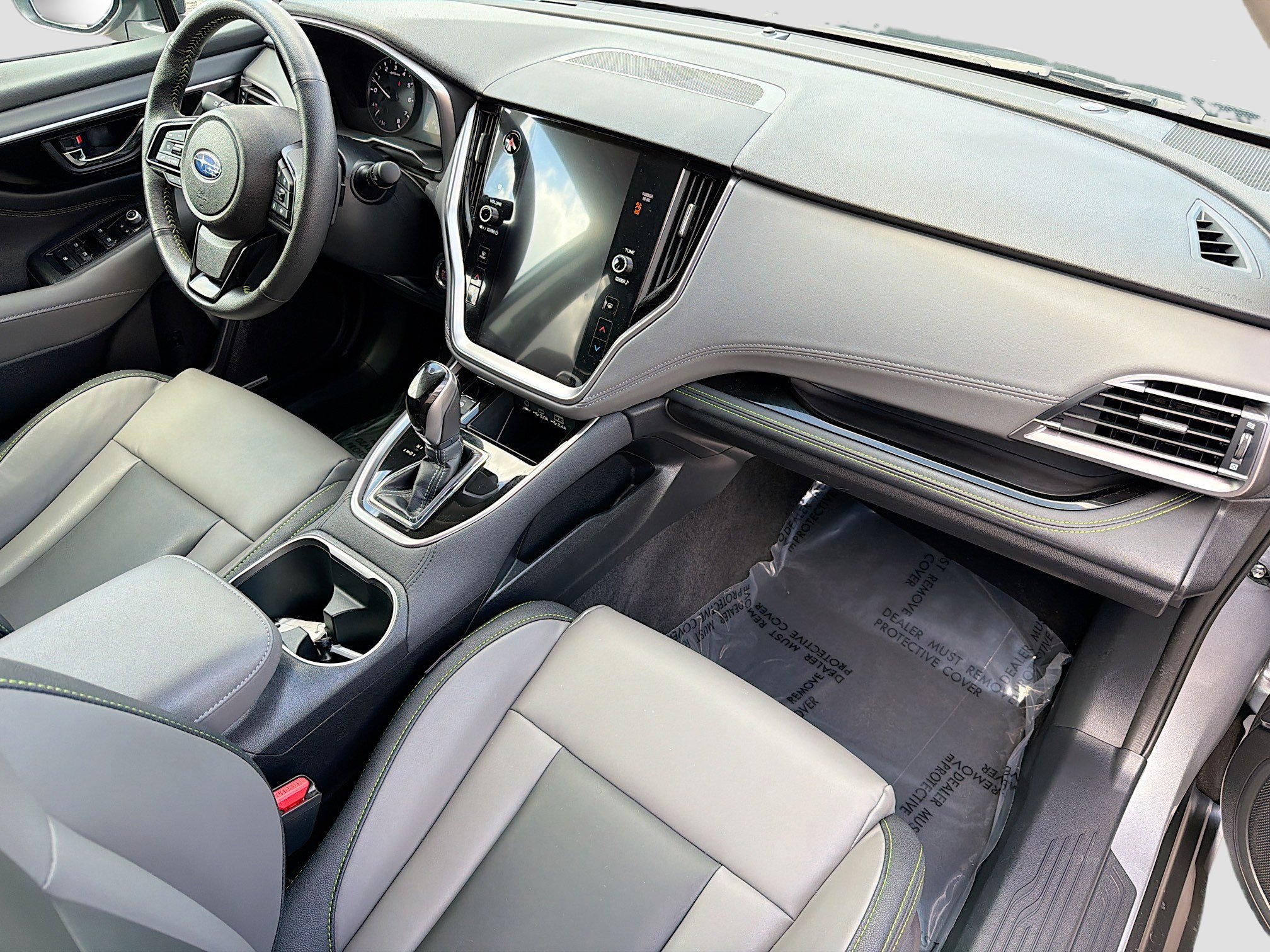 Certified 2025 Subaru Outback Onyx Edition w/ Popular Package #2 image 14