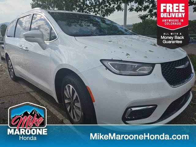 Used 2021 Chrysler Pacifica Touring-L FWD image 1