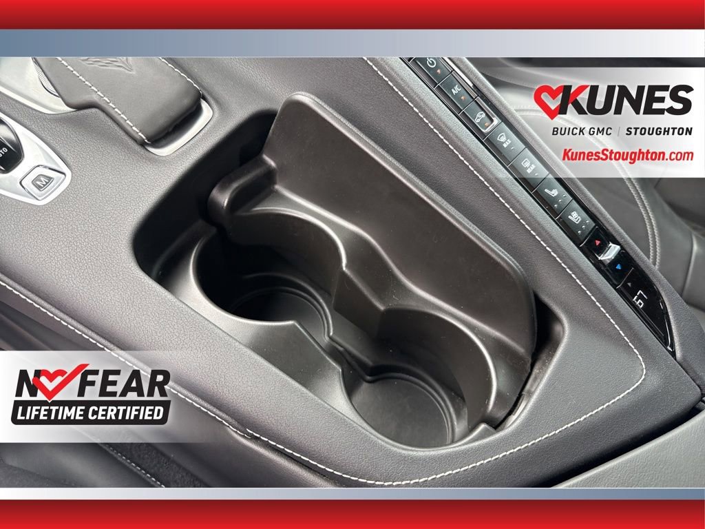 Used 2022 Chevrolet Corvette Stingray Preferred Conv w/ Z51 Performance Package RWD image 42