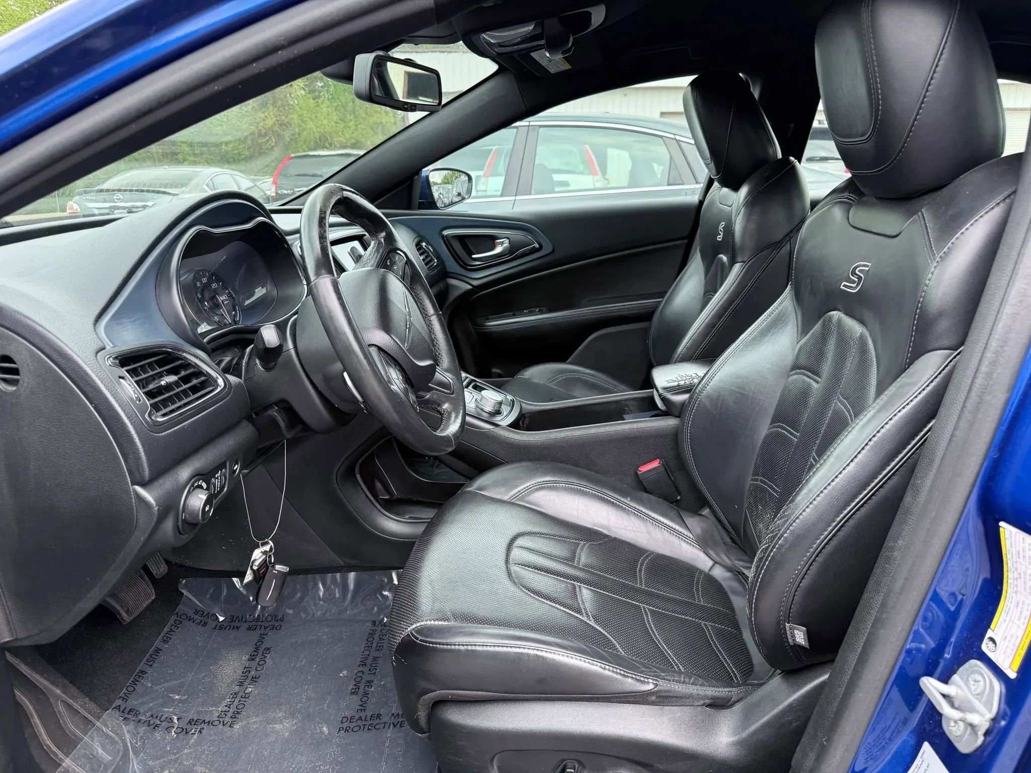 Used 2015 Chrysler 200 S w/ Navigation & Sound Group I image 2