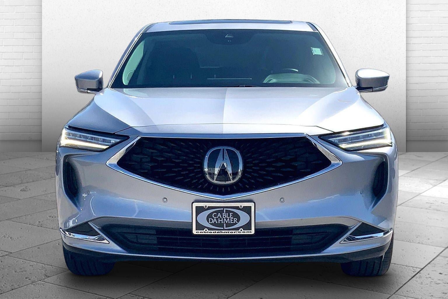Used 2022 Acura MDX SH-AWD w/ Technology Package image 2