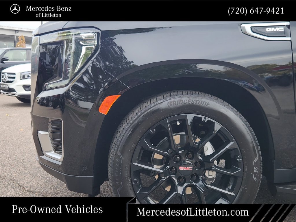 Used 2024 GMC Yukon Denali w/ Advanced Technology Package AWD/4WD image 9