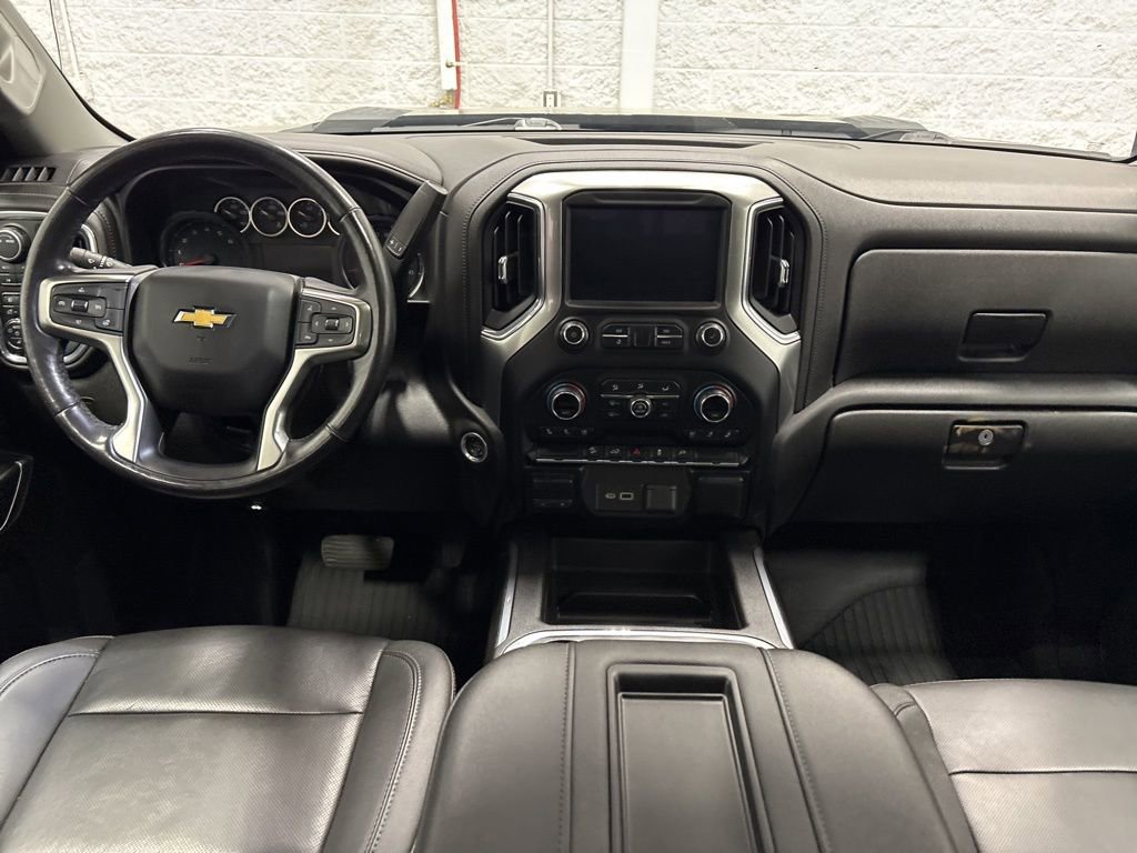 Used 2021 Chevrolet Silverado 3500 LTZ AWD/4WD image 14