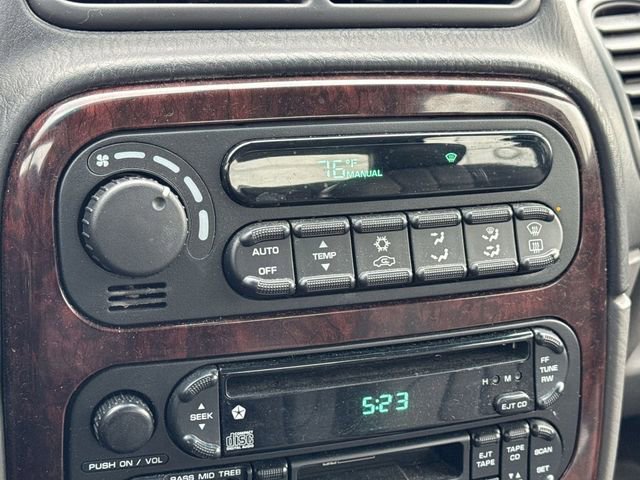 Used 1999 Chrysler Concorde LXi image 18