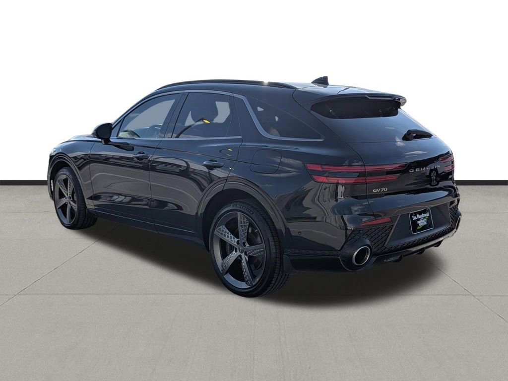 Used 2025 Genesis GV70 3.5T Sport w/ Sport Prestige Package image 7