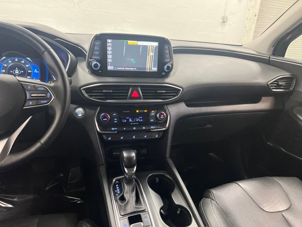 Used 2020 Hyundai Santa Fe Limited image 19