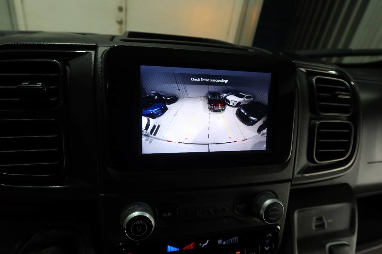 Used 2024 RAM ProMaster 2500 w/ Convenience Group FWD image 28
