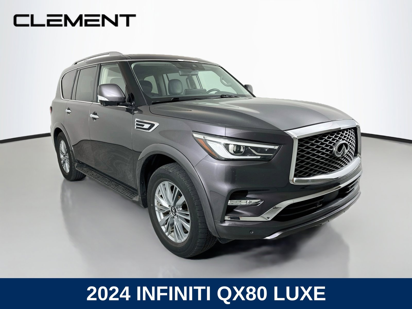Used 2024 INFINITI QX80 Luxe AWD/4WD image 3