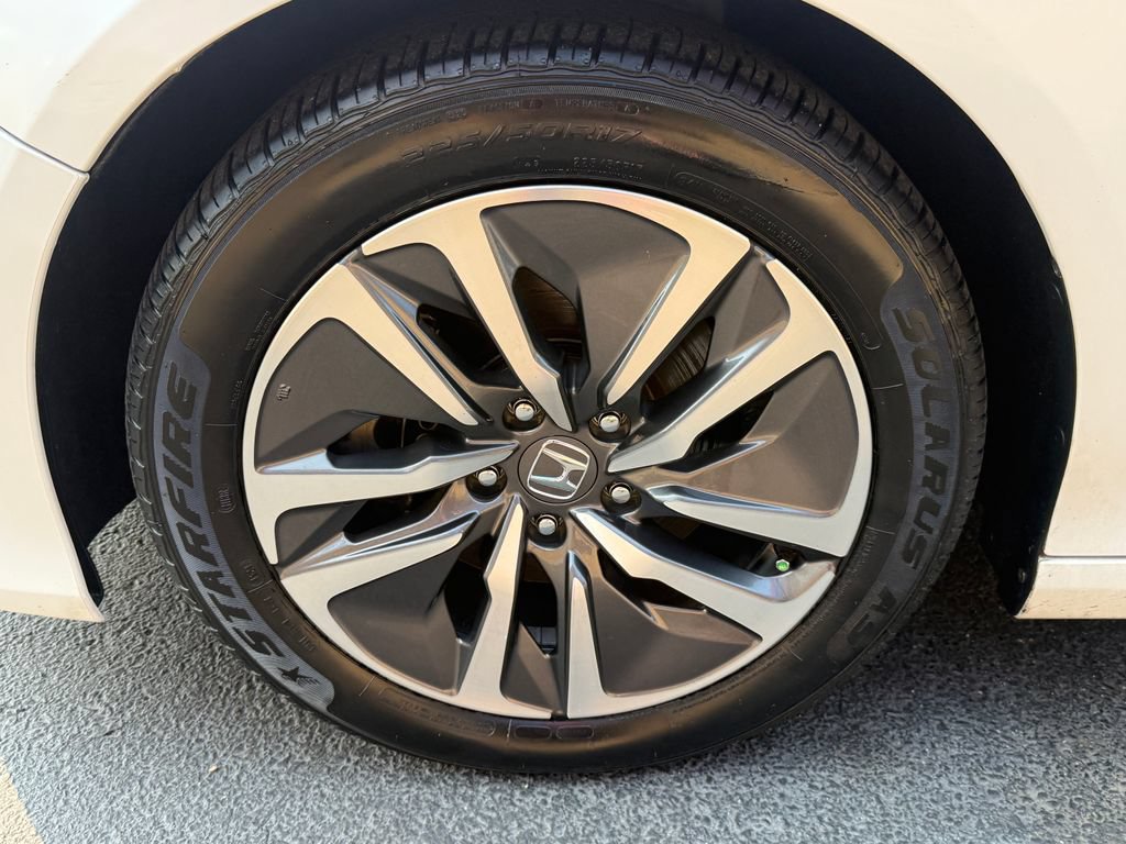 Used 2020 Honda Accord Touring image 37