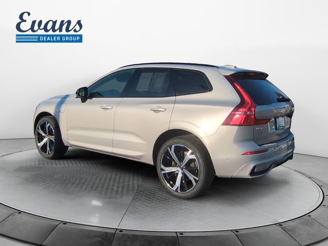 Used 2024 Volvo XC60 T8 Ultimate w/ Protection Package Premier image 4