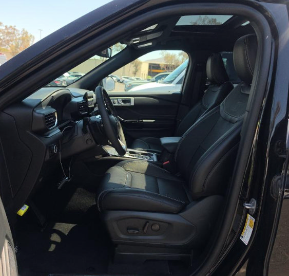 Used 2023 Ford Explorer ST w/ Equipment Group 401A AWD/4WD image 9