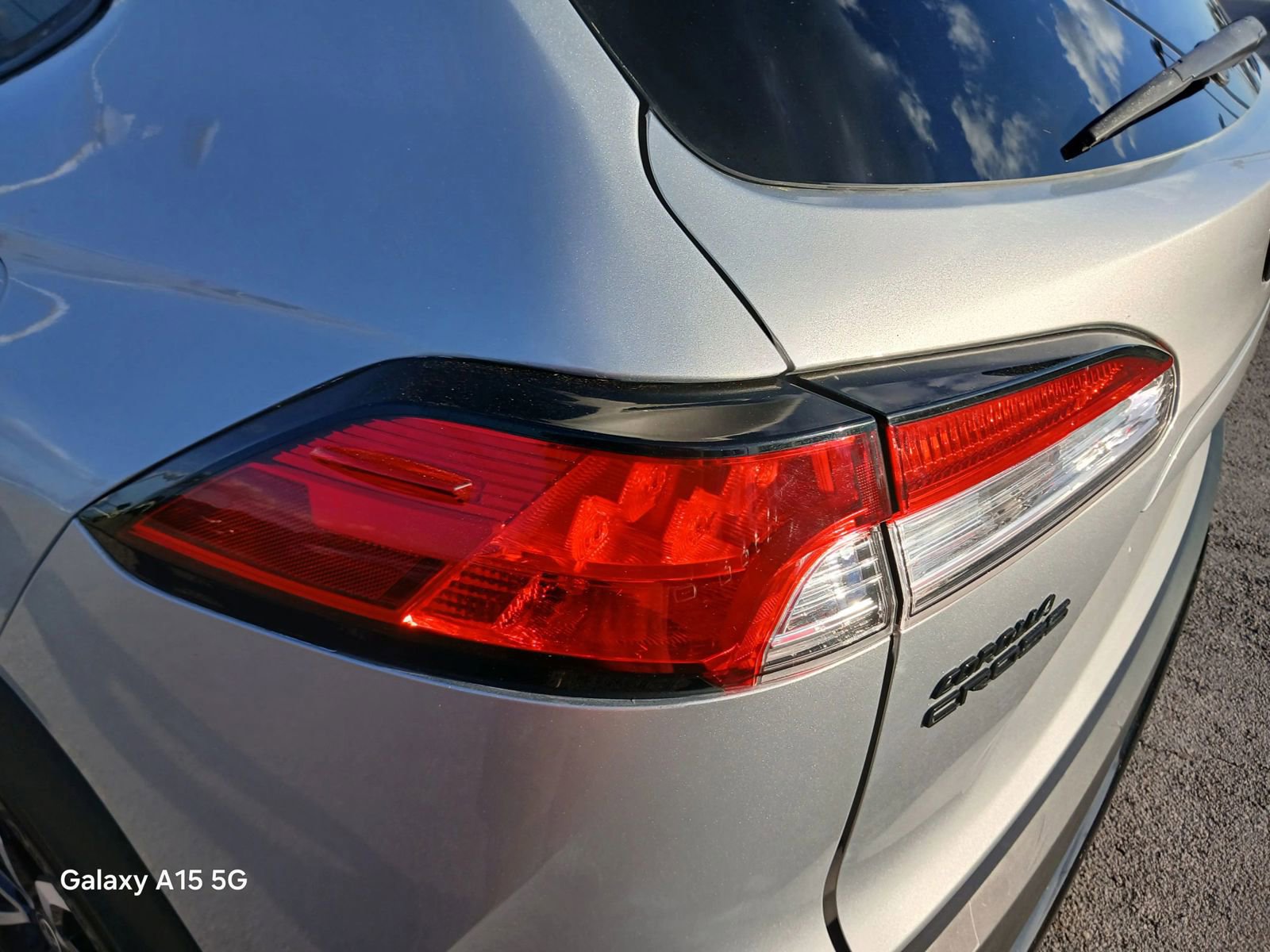 Used 2024 Toyota Corolla Cross AWD Hybrid image 14