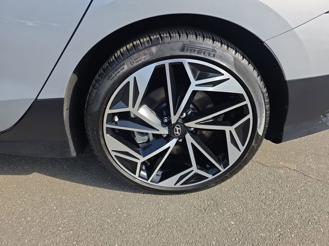 Used 2025 Hyundai Ioniq 6 SEL image 46