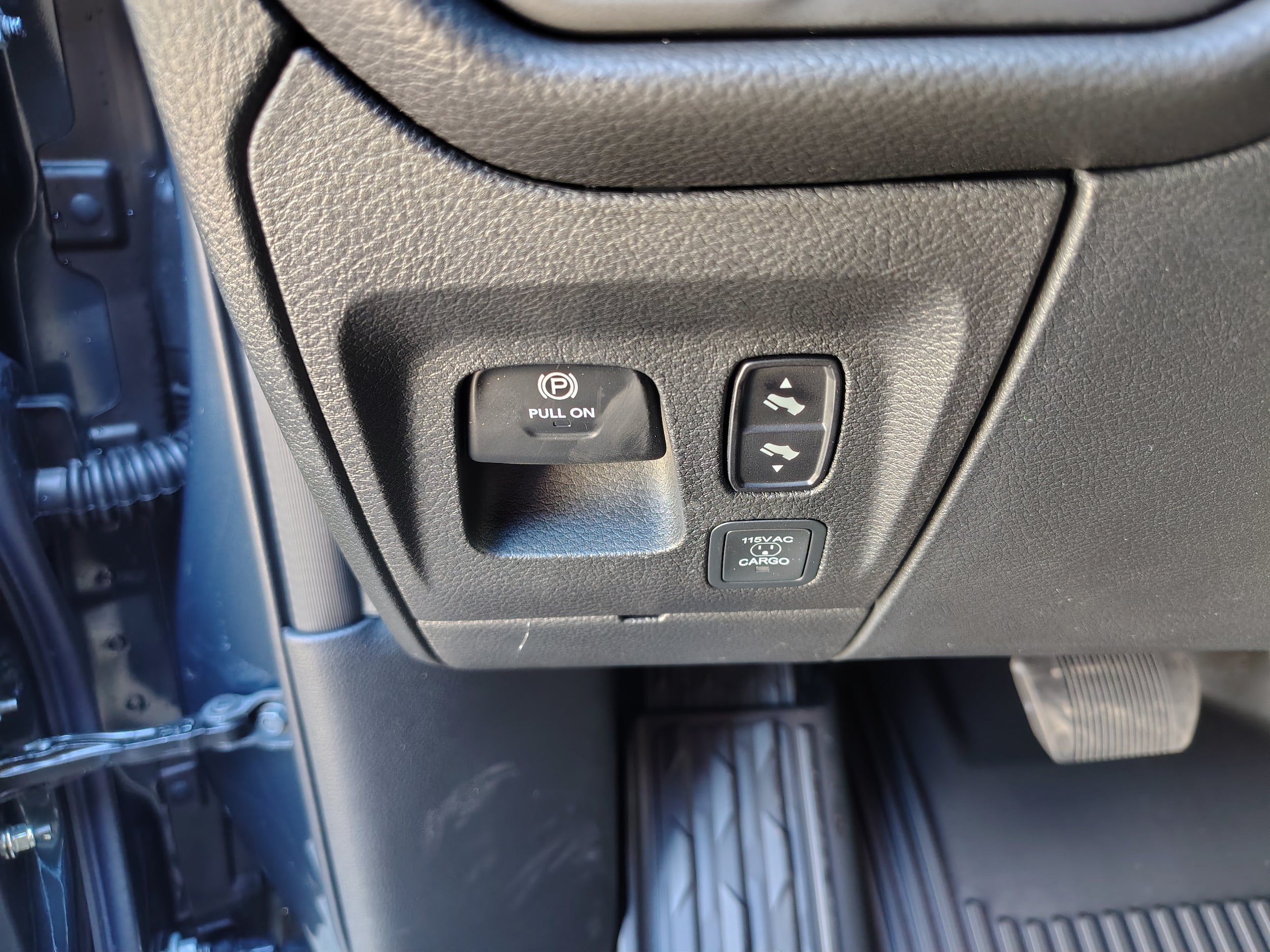 New 2027 RAM 1500 Laramie AWD/4WD image 30