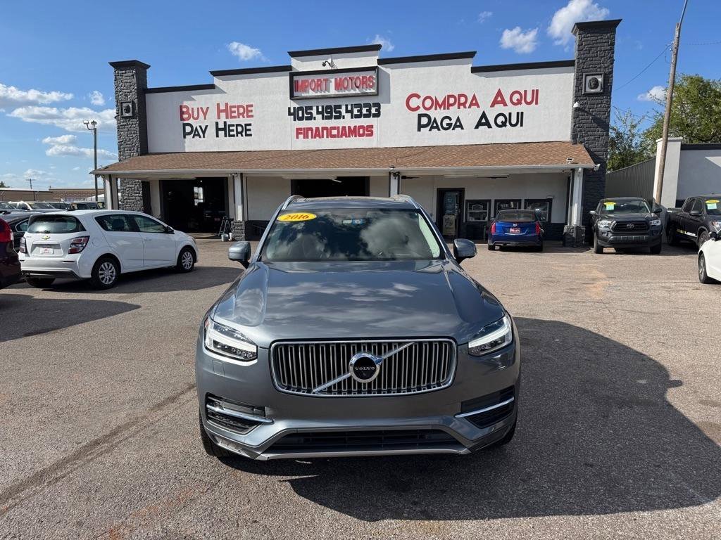 Used 2016 Volvo XC90 T6 Inscription w/ Vision Package AWD/4WD image 2
